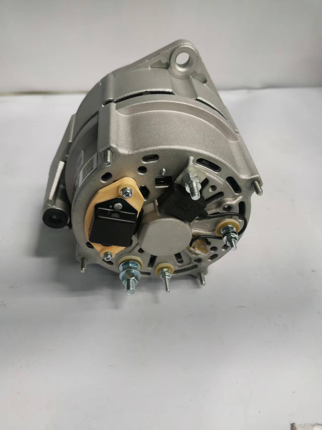 奔馳發(fā)動機(jī)OM906/OM926發(fā)電機(jī)042301038/ALT-0114/0101548902